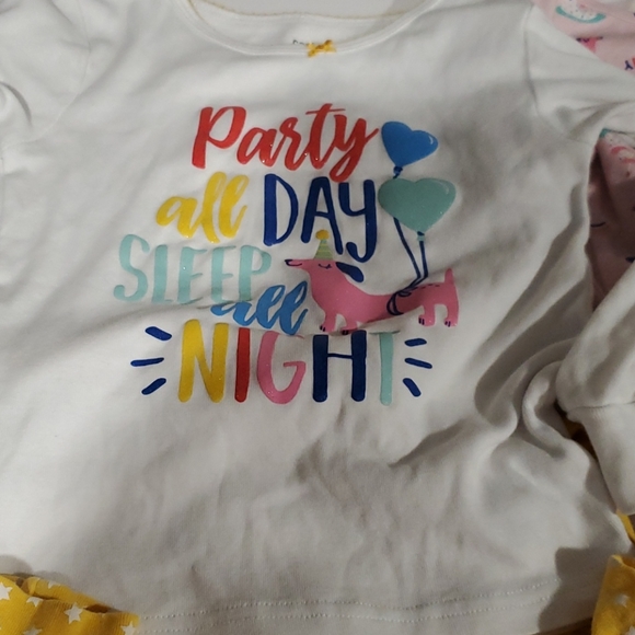 Carter's 4 Piece Pajama  Bundle 2 Sets Size 4 - Picture 2 of 7